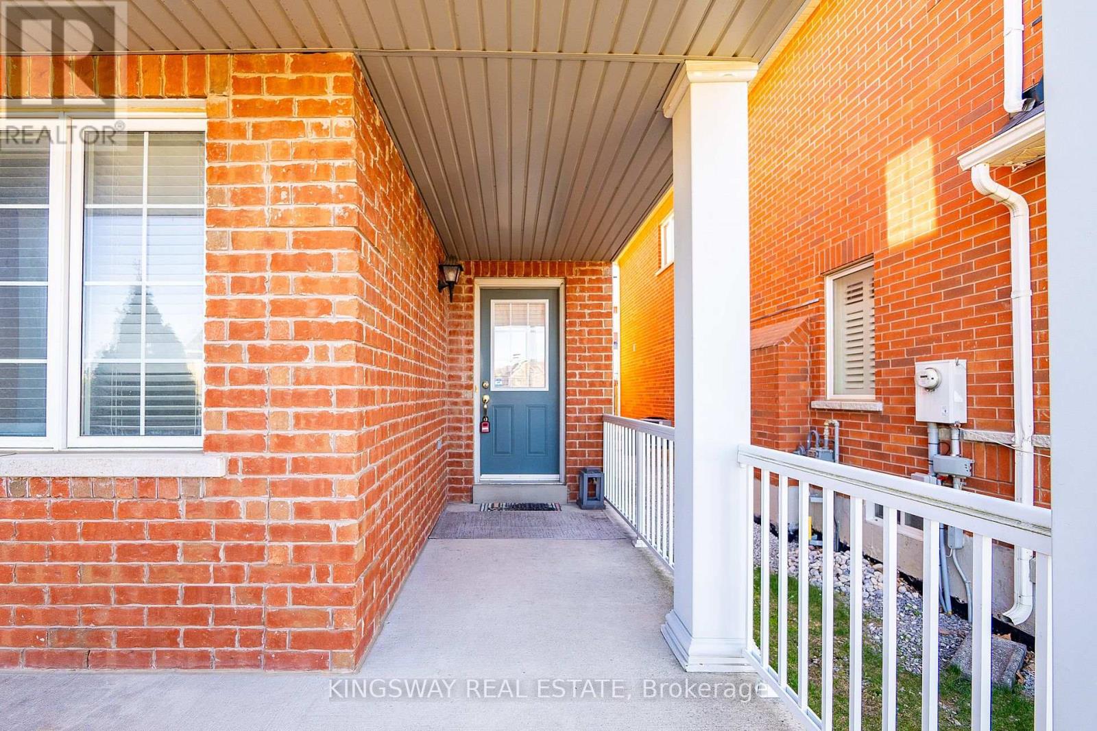 Photo 12 of 470 Savoline Boulevard, Milton ON