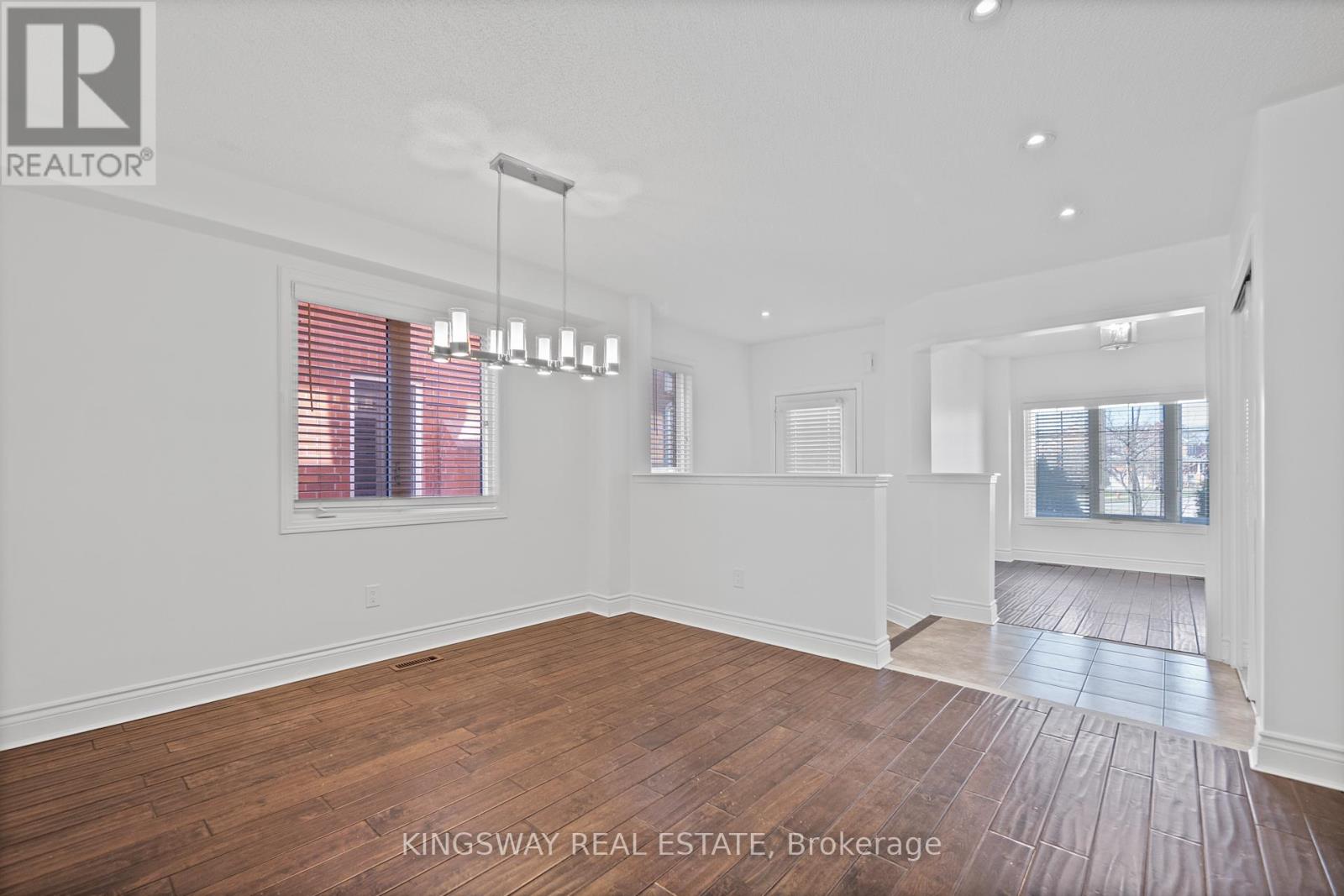 Photo 20 of 470 Savoline Boulevard, Milton ON