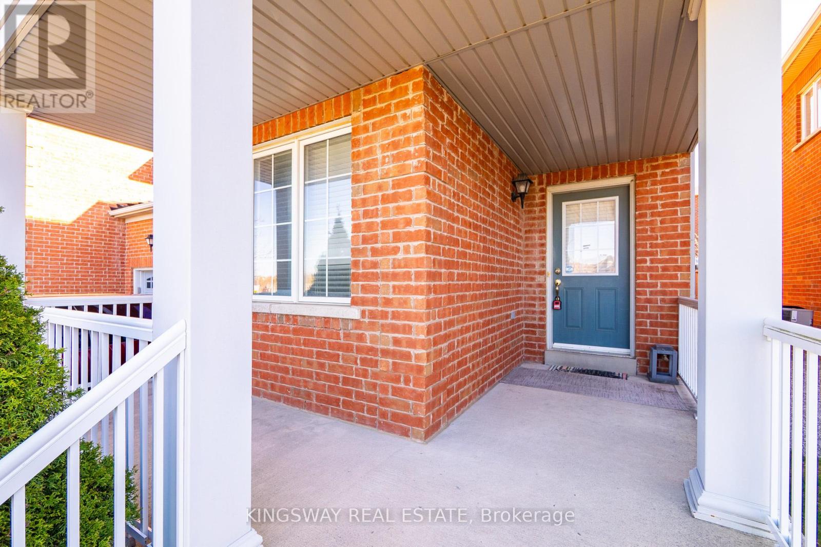 Photo 9 of 470 Savoline Boulevard, Milton ON