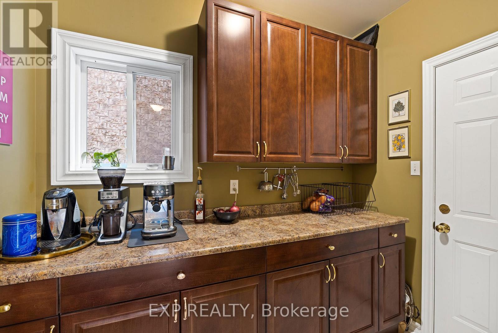 Photo 14 of 3117 Splendour Place, Mississauga ON