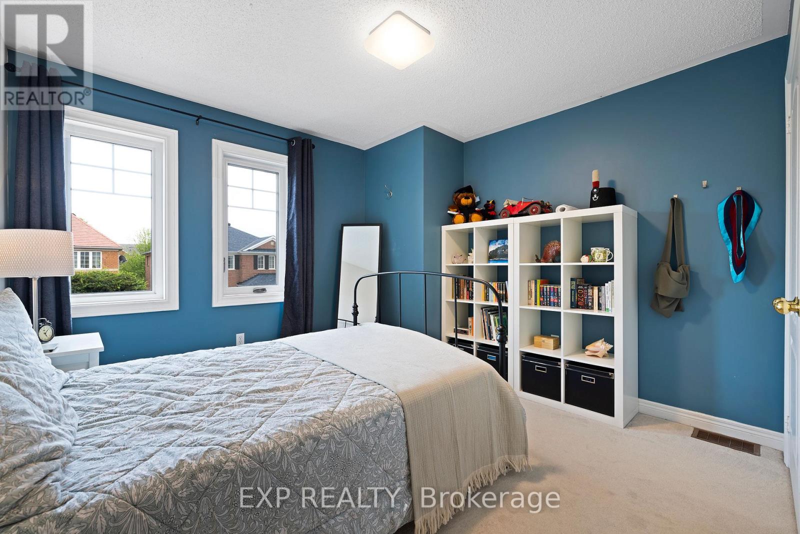 Photo 25 of 3117 Splendour Place, Mississauga ON