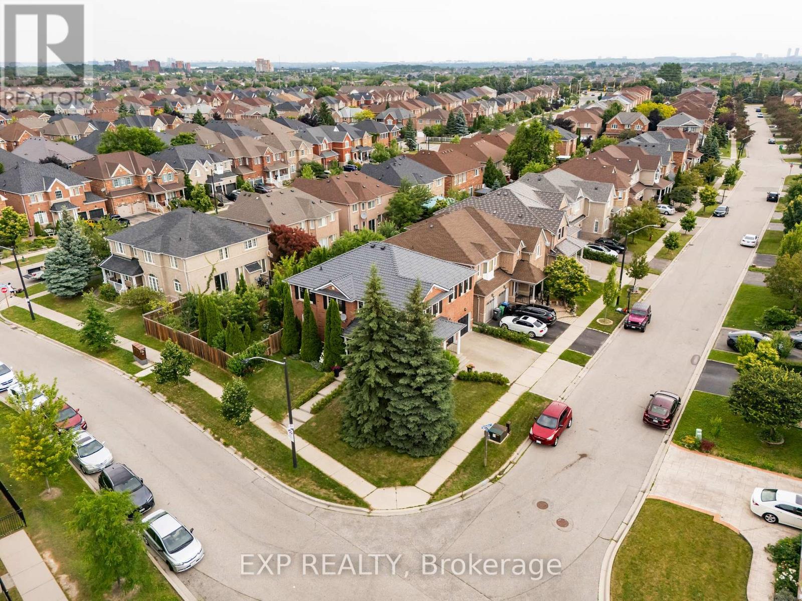 Photo 43 of 3117 Splendour Place, Mississauga ON