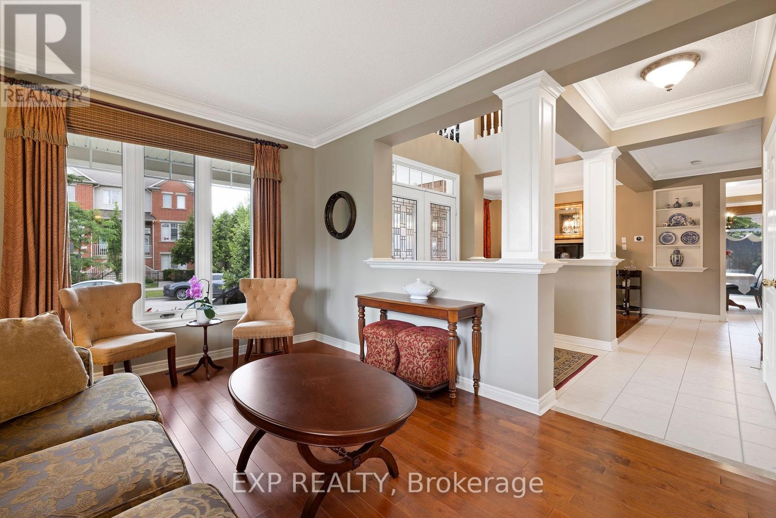 Photo 9 of 3117 Splendour Place, Mississauga ON