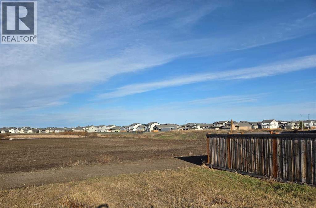 Photo 3 of 12702 12706 103 B Street, Grande Prairie AB