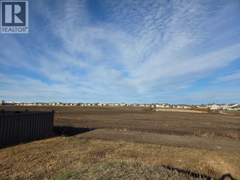 Photo 5 of 12702 12706 103 B Street, Grande Prairie AB
