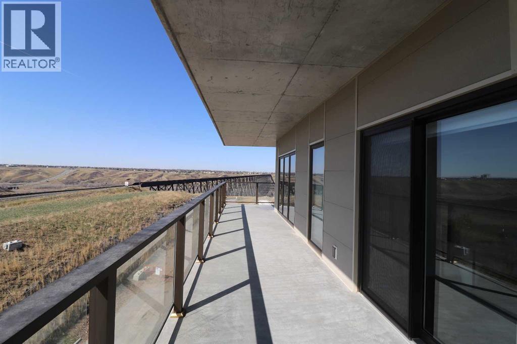 Photo 2 of 336 102 Scenic Drive N, Lethbridge AB