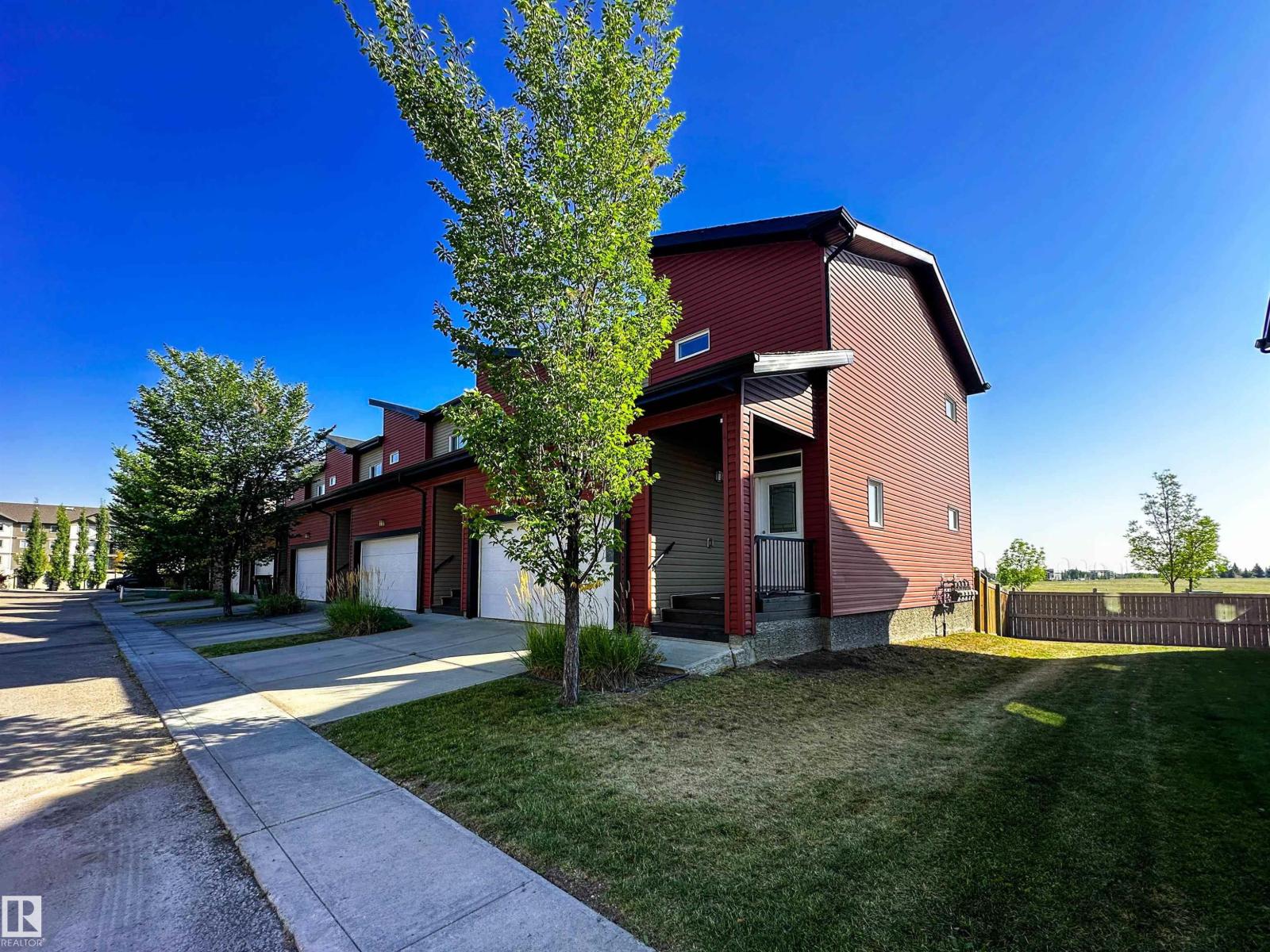 Photo 51 of 6 16537 130 A St Nw, Edmonton AB
