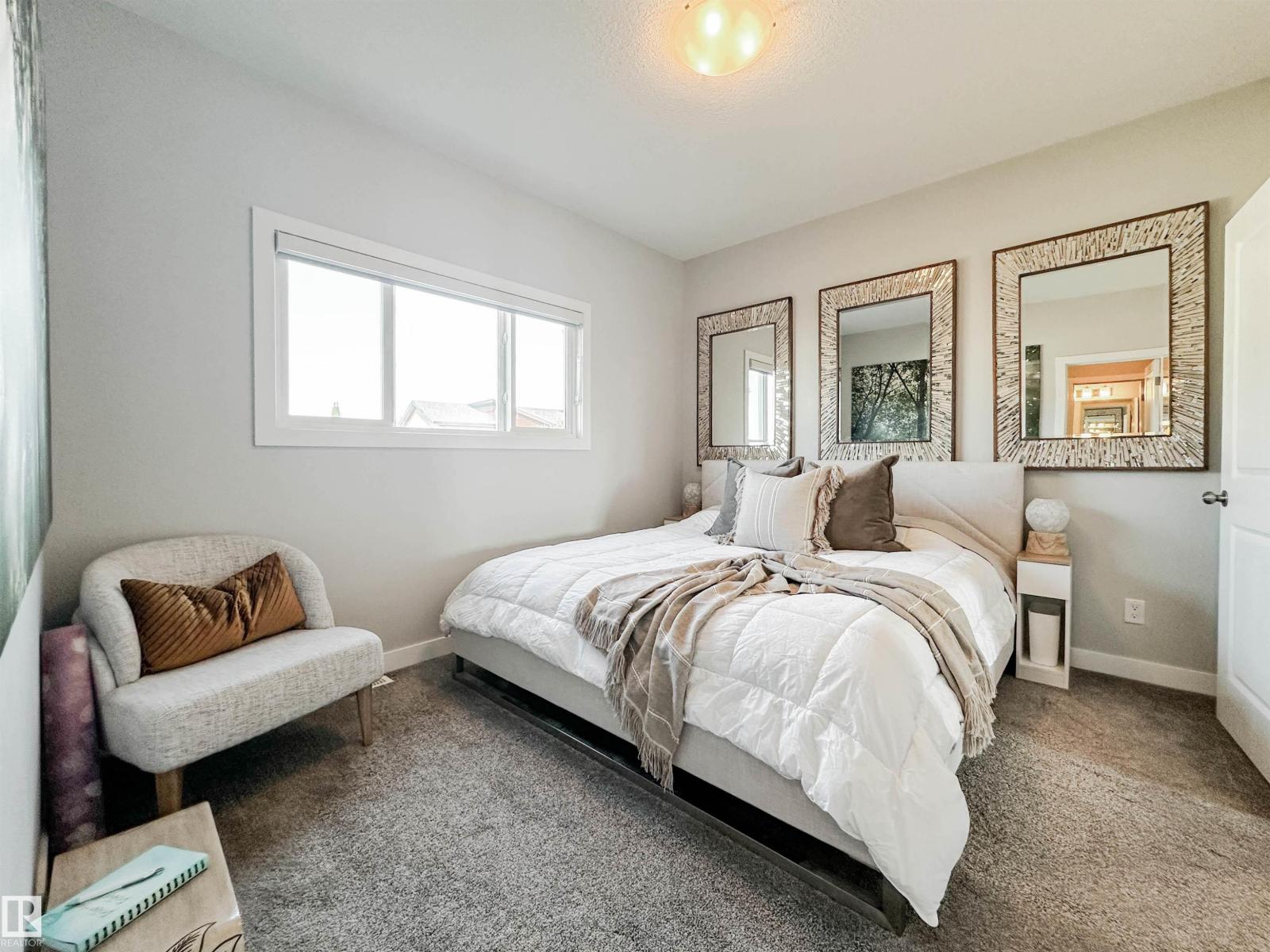 Photo 22 of 6 16537 130 A St Nw, Edmonton AB