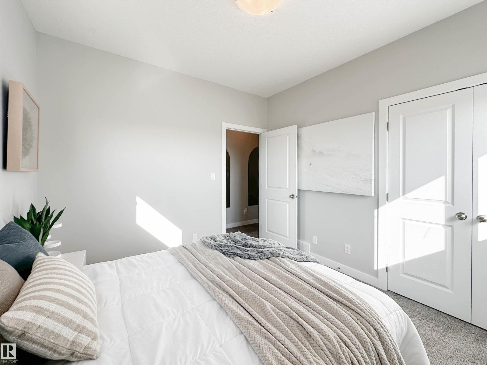Photo 34 of 6 16537 130 A St Nw, Edmonton AB