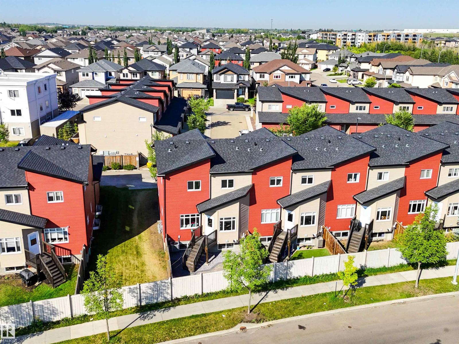 Photo 44 of 6 16537 130 A St Nw, Edmonton AB