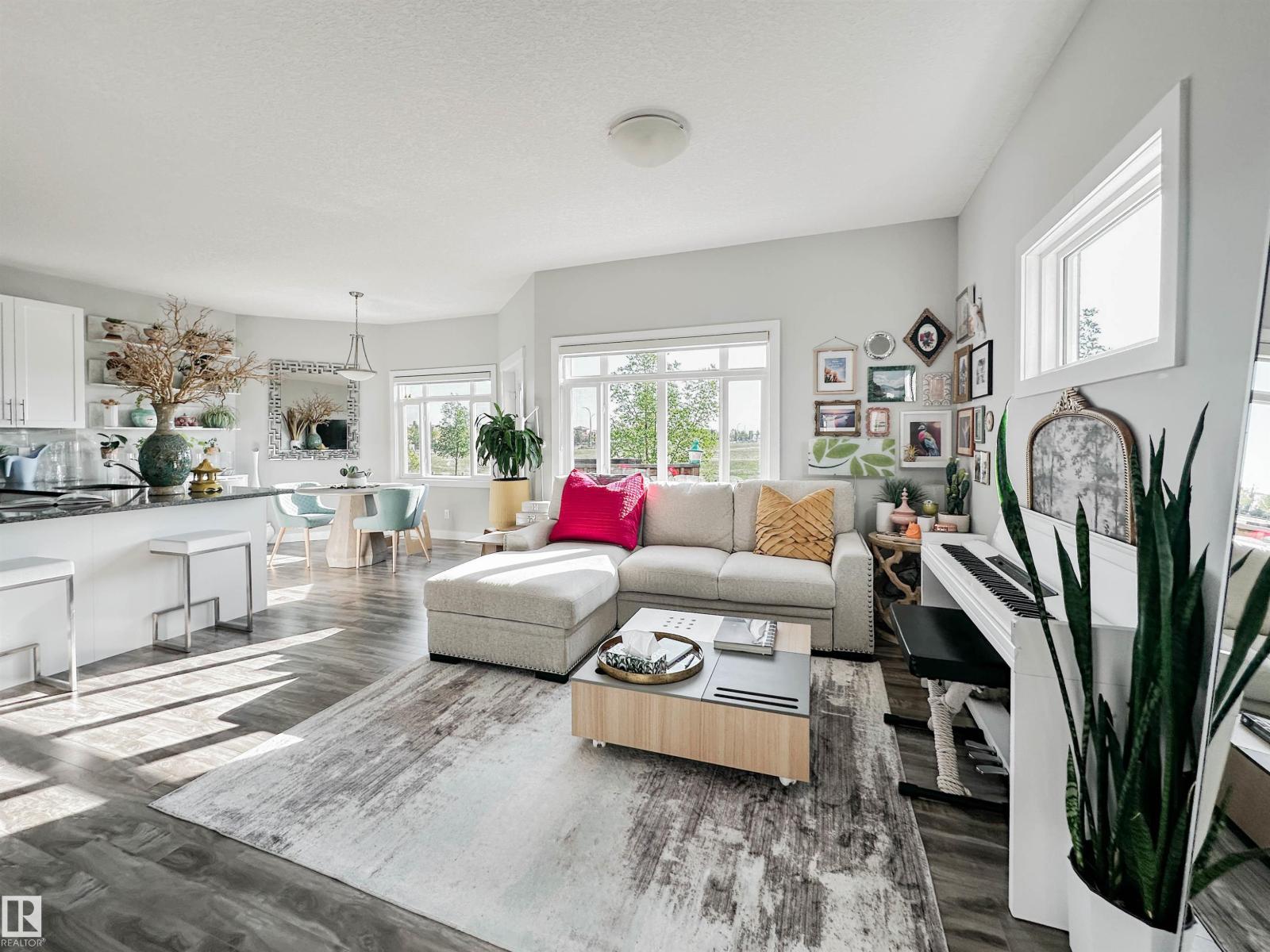Photo 17 of 6 16537 130 A St Nw, Edmonton AB