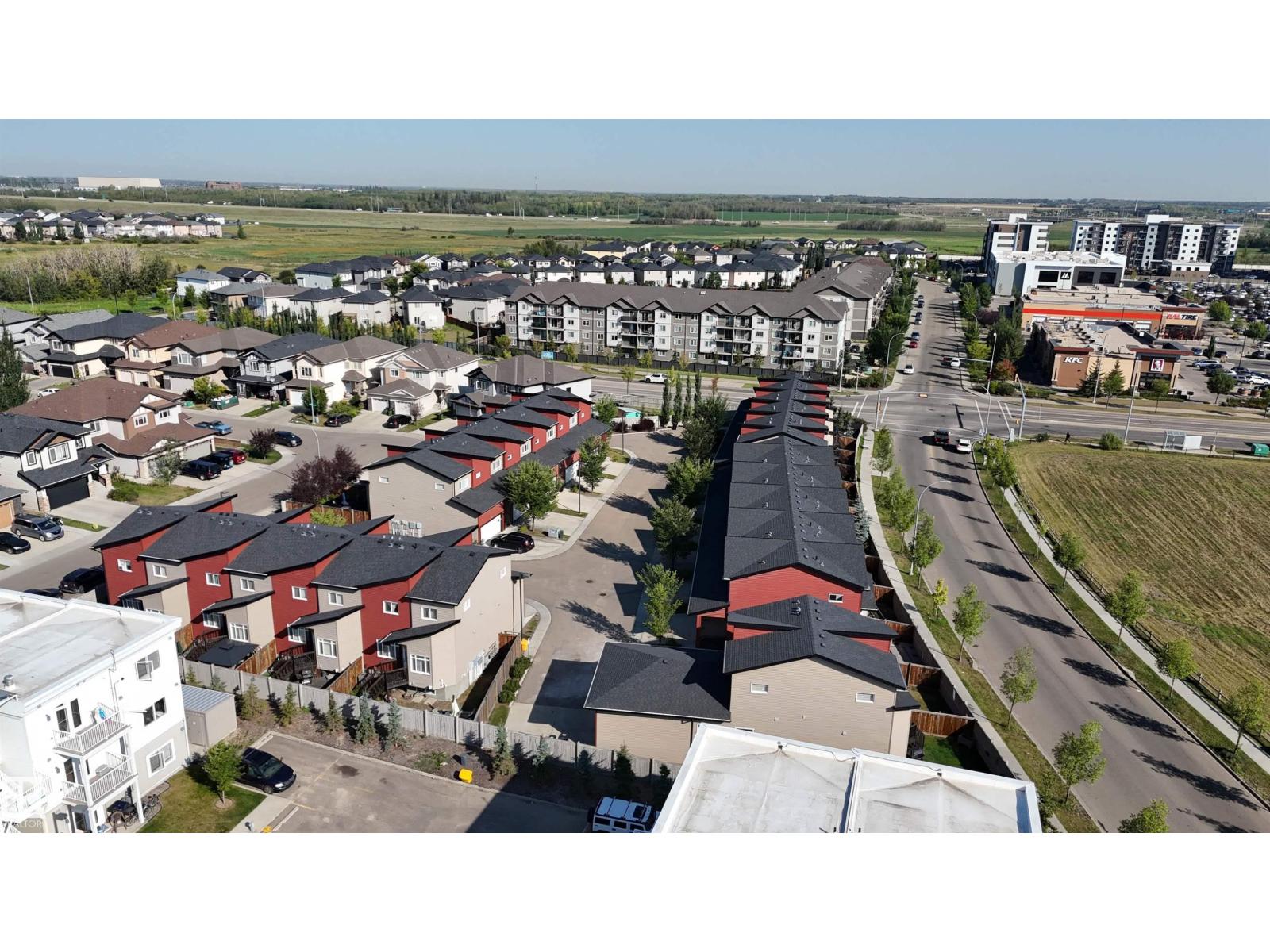 Photo 46 of 6 16537 130 A St Nw, Edmonton AB