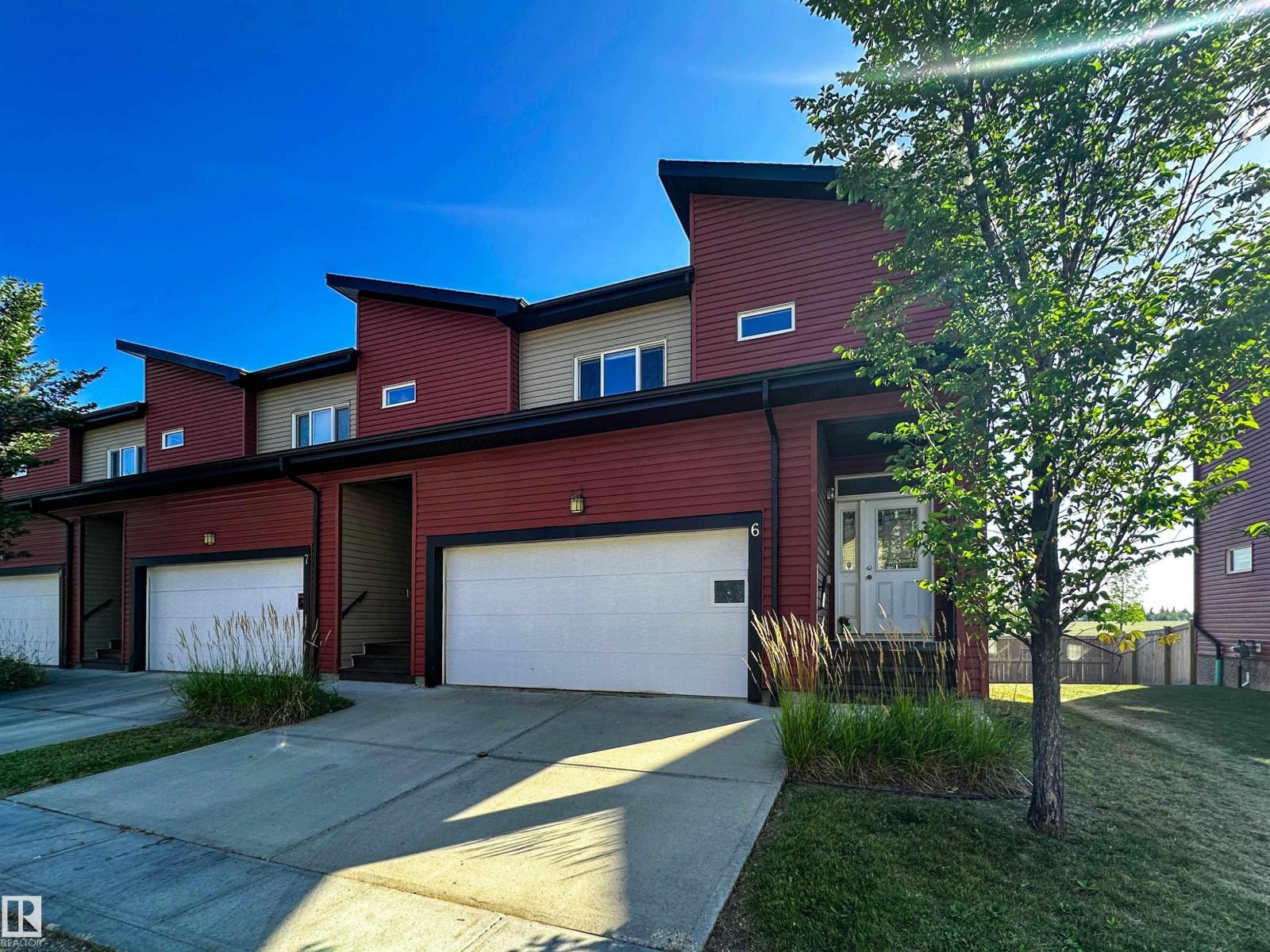 Photo 1 of 6 16537 130 A St Nw, Edmonton AB