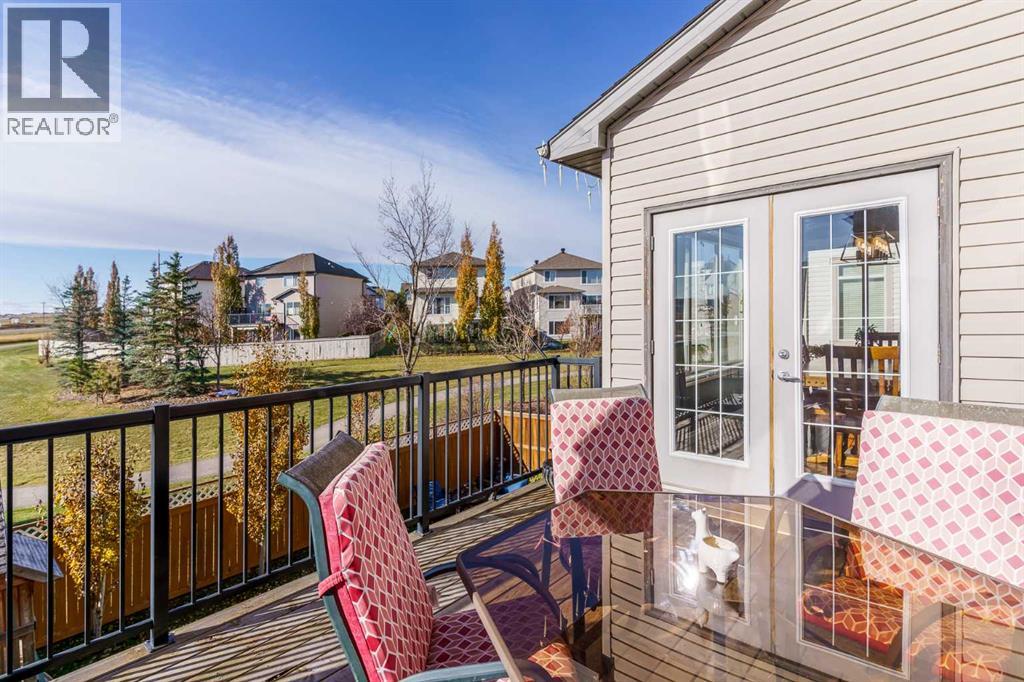 Photo 17 of 507 Westmount Close, Okotoks AB