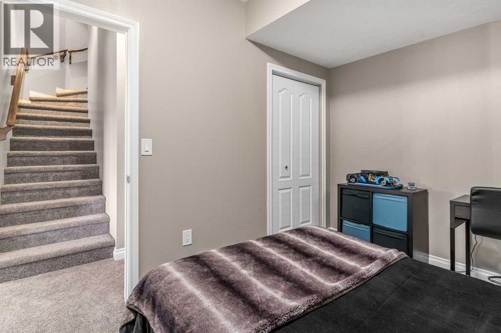 Photo 31 of 507 Westmount Close, Okotoks AB