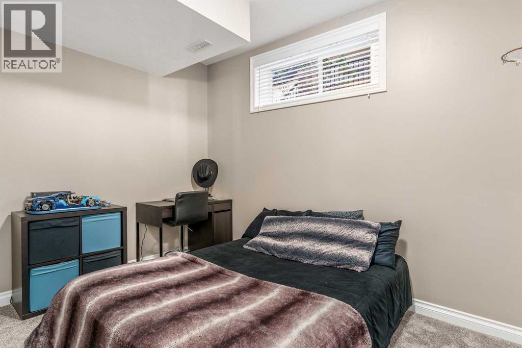 Photo 30 of 507 Westmount Close, Okotoks AB