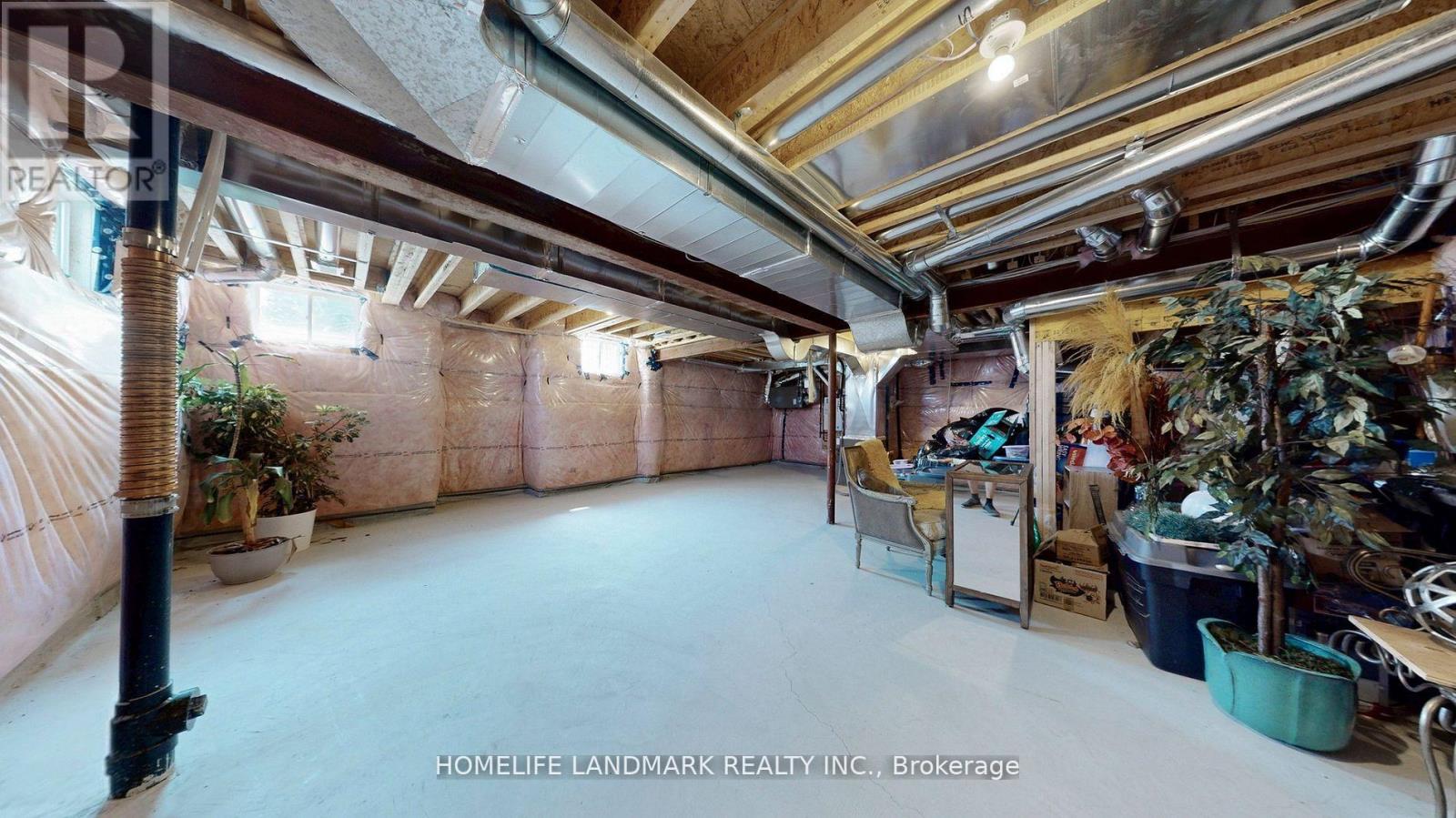 Photo 30 of 199 Seaview Heights, East Gwillimbury ON