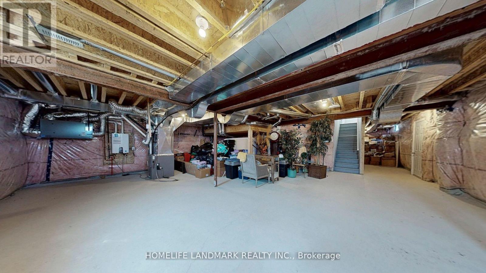 Photo 31 of 199 Seaview Heights, East Gwillimbury ON