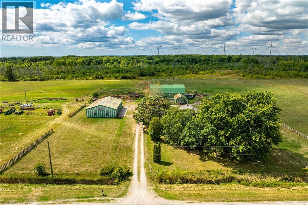 Photo 2 of 177 Brooklin Road, Nanticoke ON
