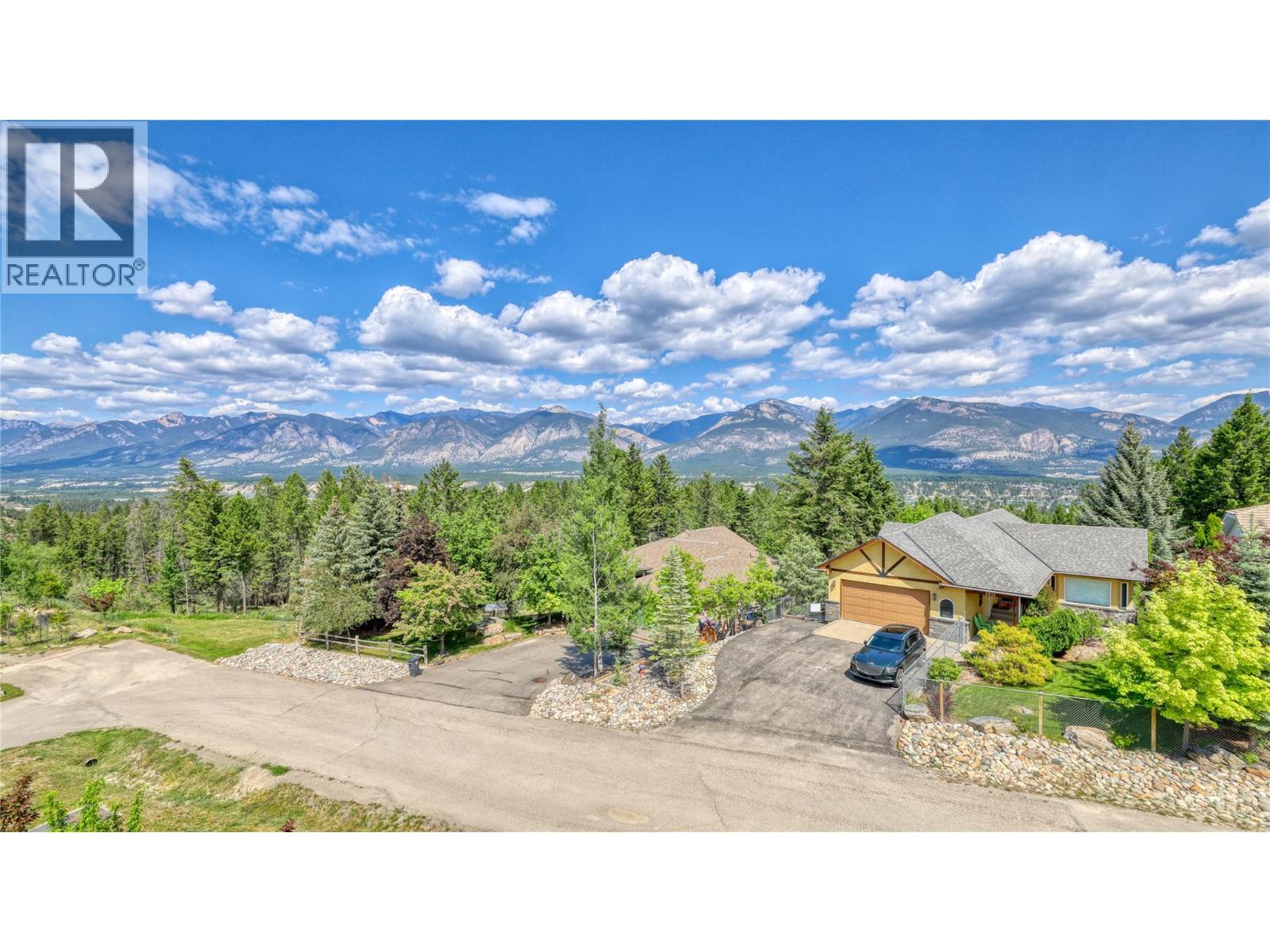 Photo 2 of 1910 Pineridge Drive, Invermere BC