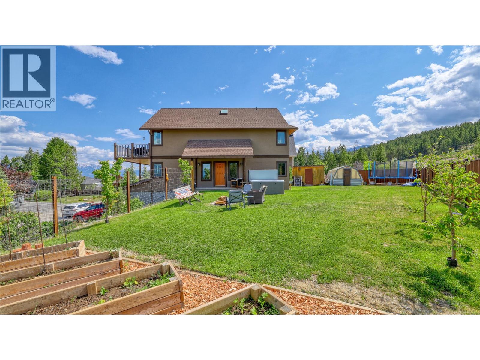 Photo 6 of 1910 Pineridge Drive, Invermere BC