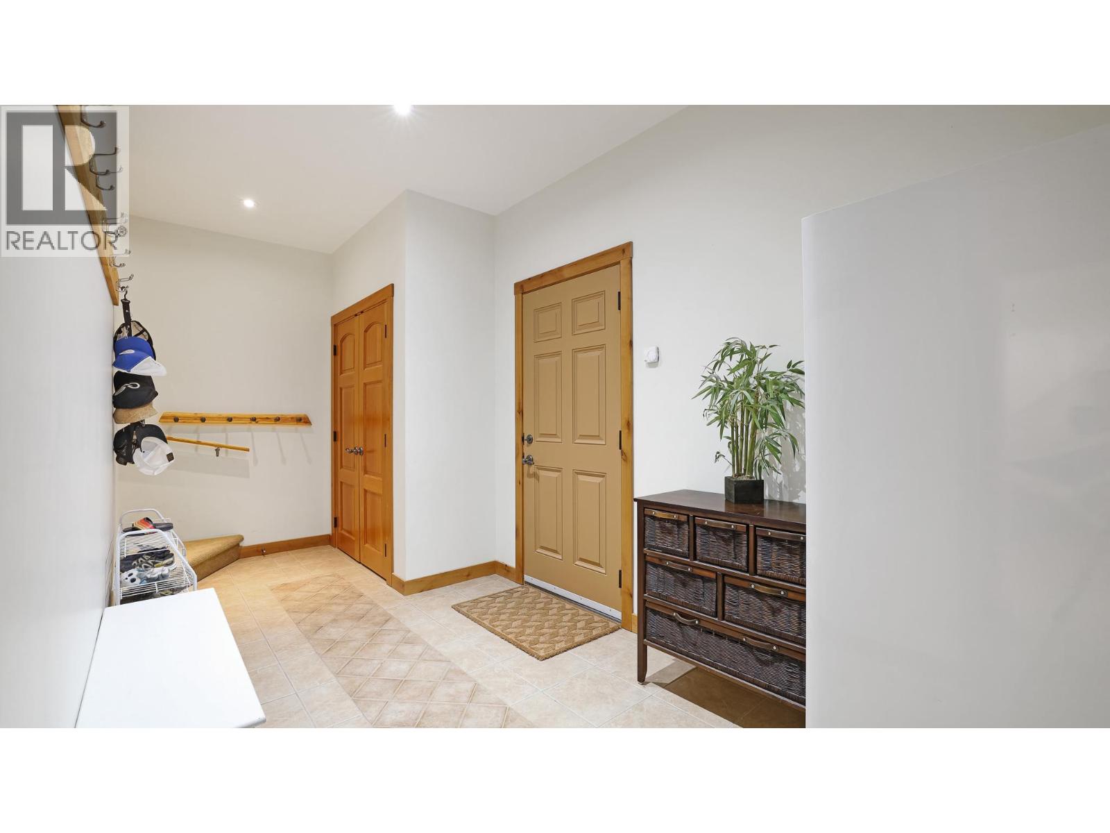 Photo 36 of 1910 Pineridge Drive, Invermere BC