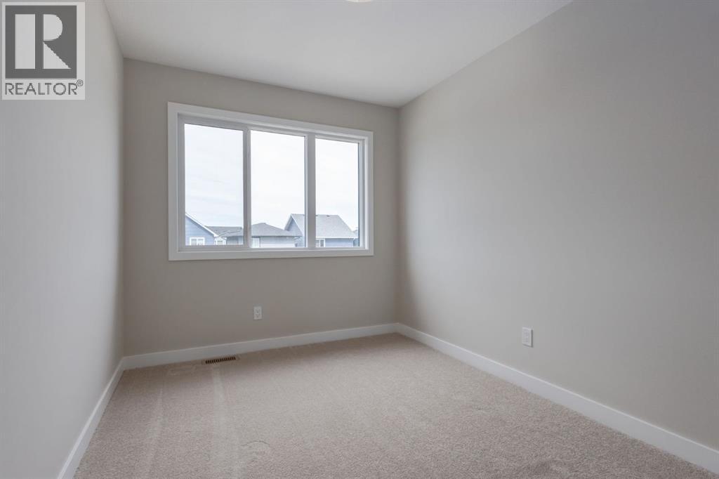 Photo 35 of 448 Sora Boulevard Se, Calgary AB