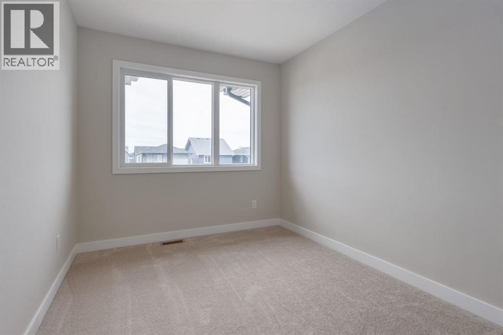 Photo 38 of 448 Sora Boulevard Se, Calgary AB