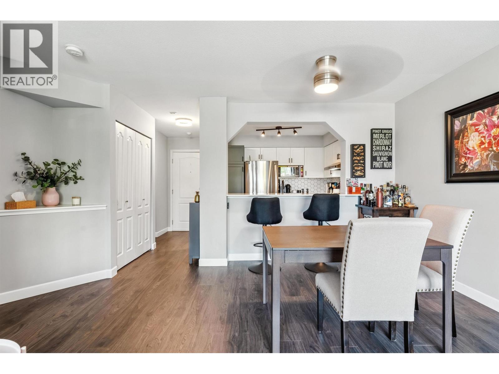 Photo 13 of 220 3770 Manor Street, Burnaby BC