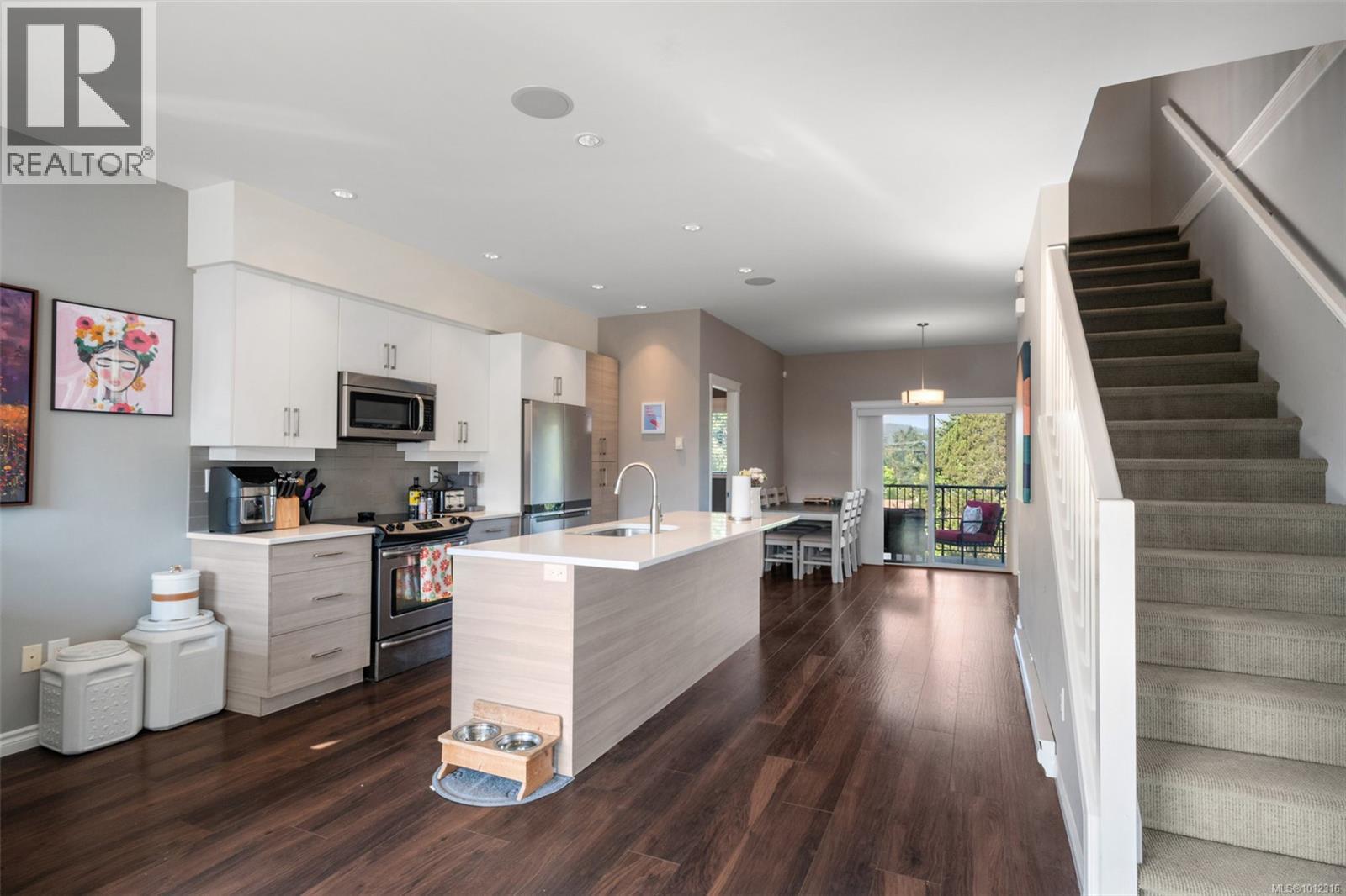 Photo 6 of 2706 Winster Rd, Langford BC