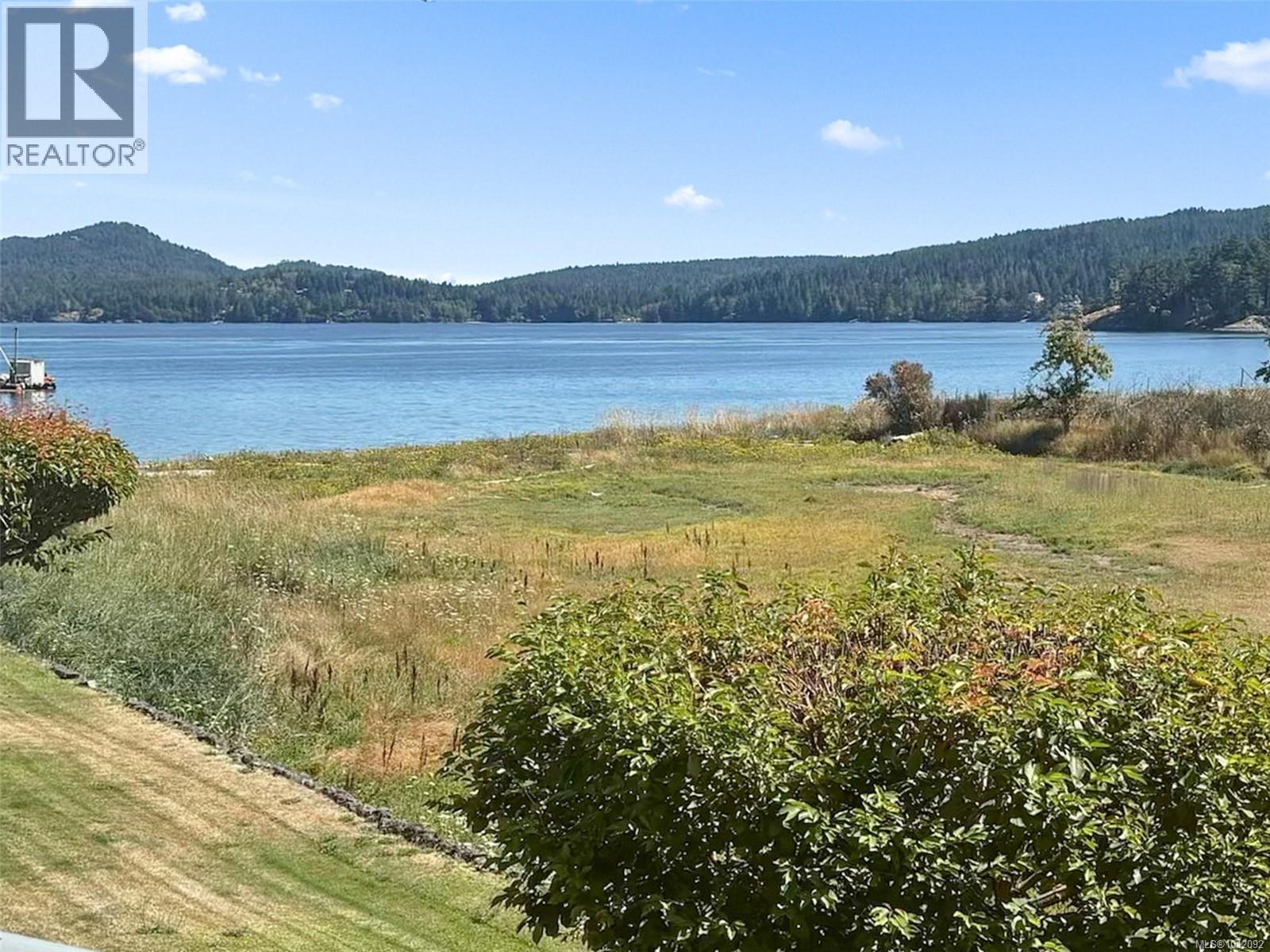 Photo 1 of 11 6110 Seabroom Rd, Sooke BC