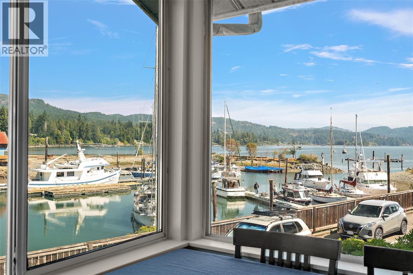 Photo 11 of 11 6110 Seabroom Rd, Sooke BC