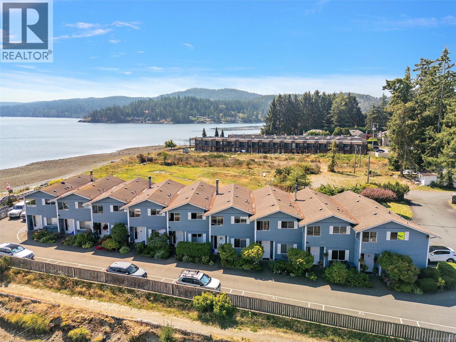 Photo 27 of 11 6110 Seabroom Rd, Sooke BC