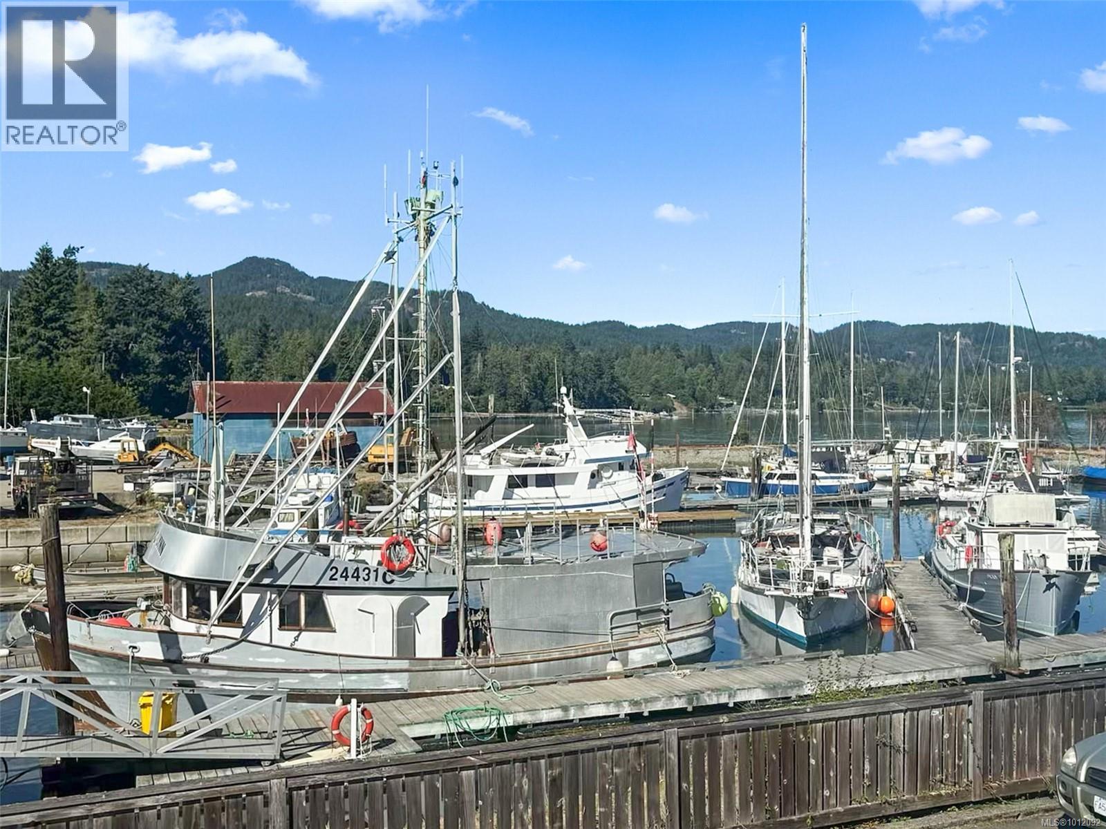Photo 30 of 11 6110 Seabroom Rd, Sooke BC