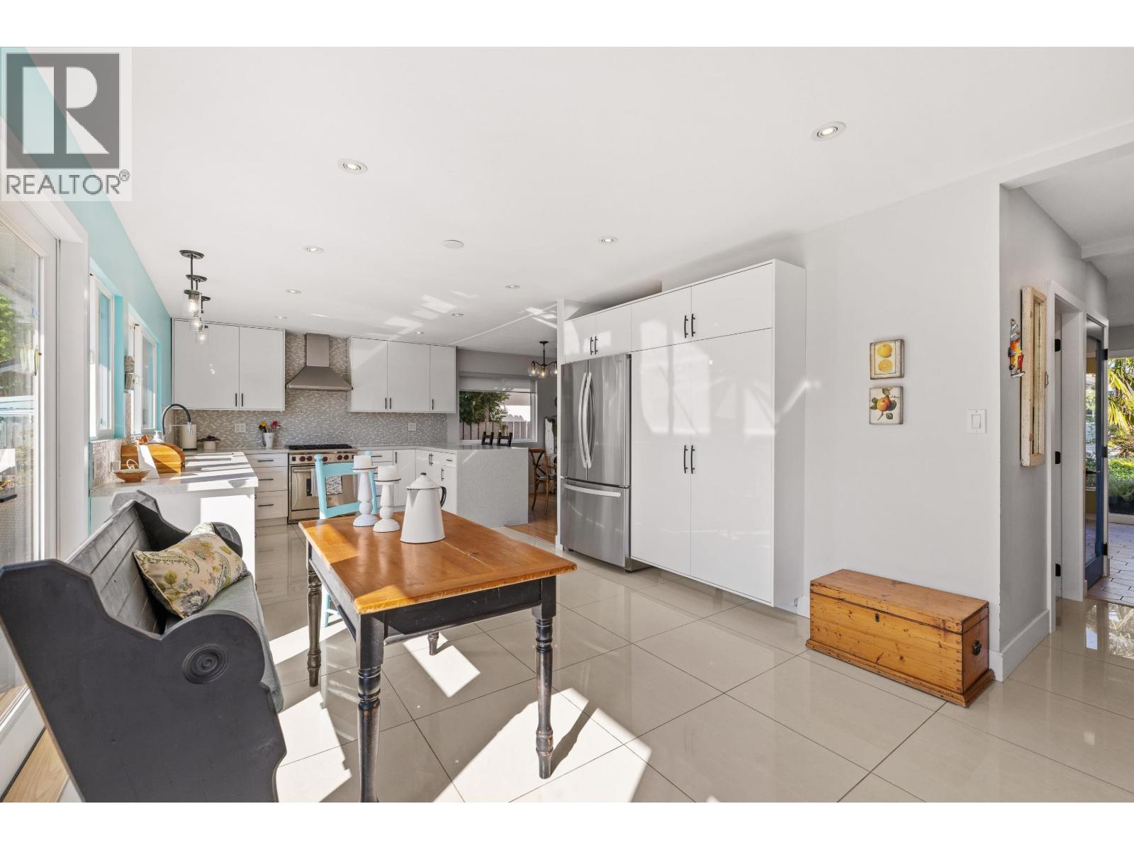 283 67A STREET, Tsawwassen
