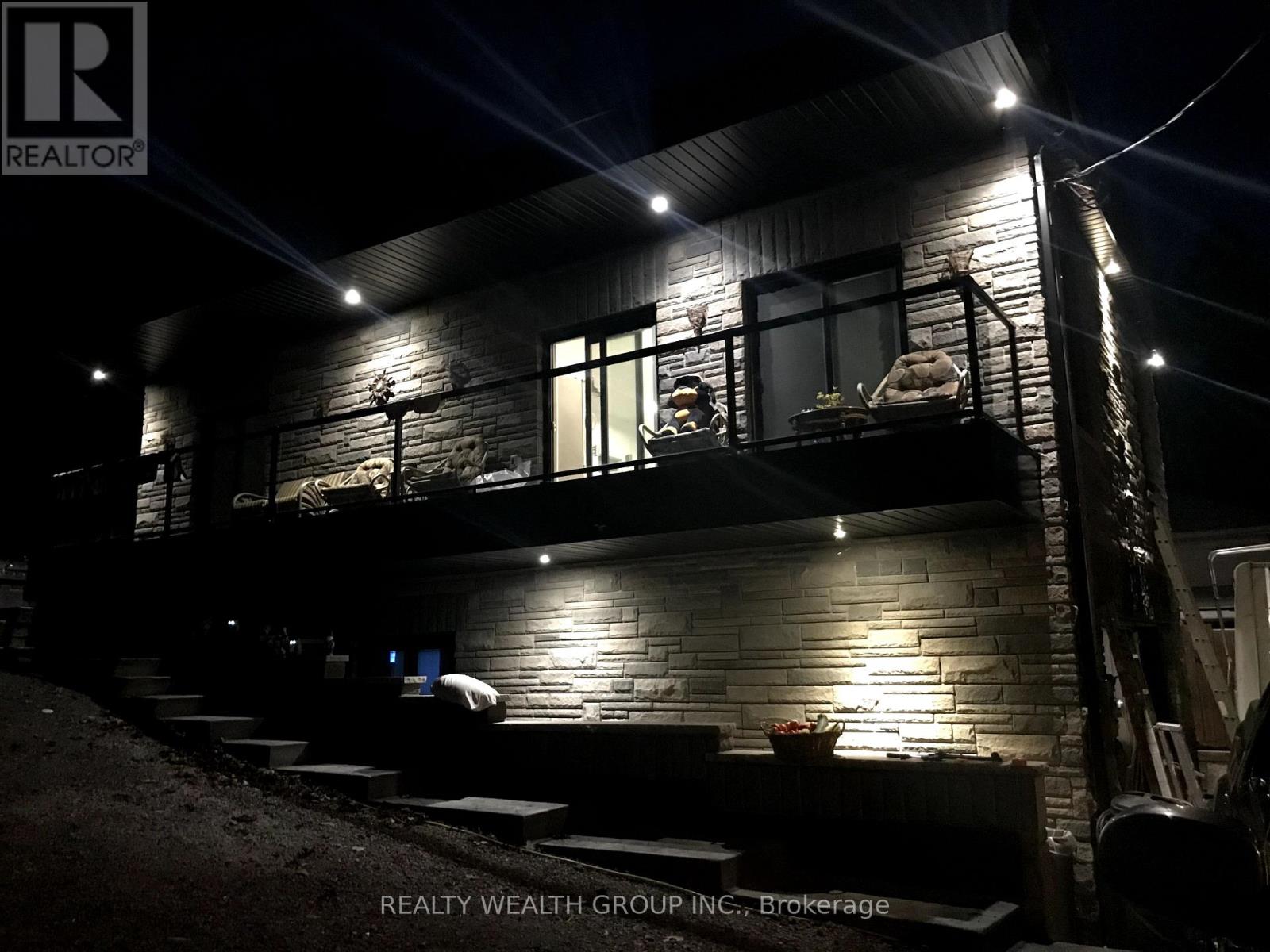 Photo 2 of 31 Silver Birch Street, Kawartha Lakes ON