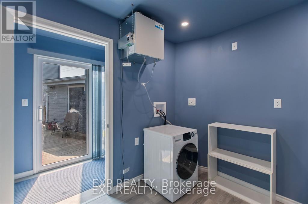 Photo 21 of 21 Lincoln Avenue, St Catharines ON