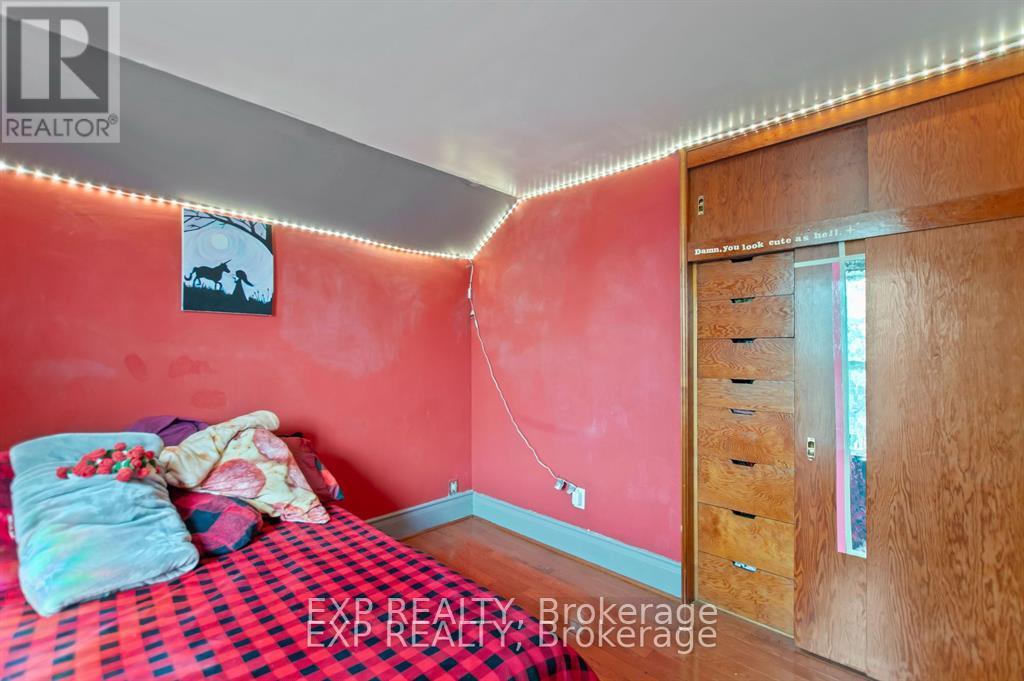Photo 31 of 21 Lincoln Avenue, St Catharines ON