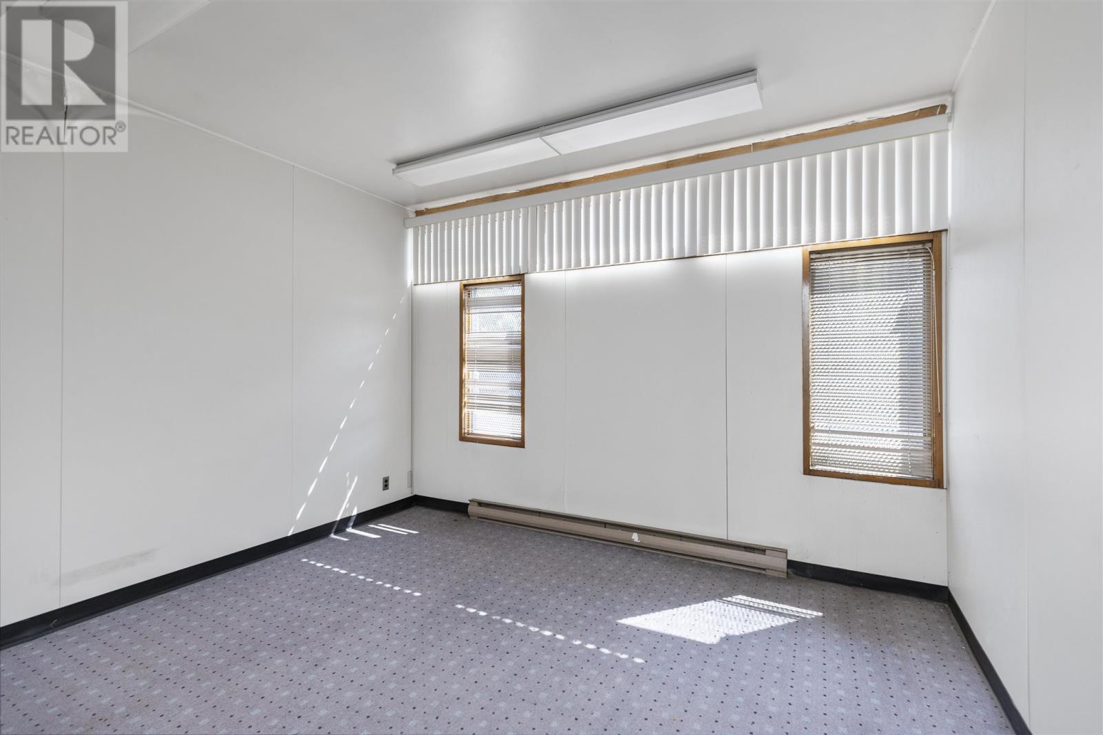 Photo 14 of 120 Huron St, Sault Ste Marie ON
