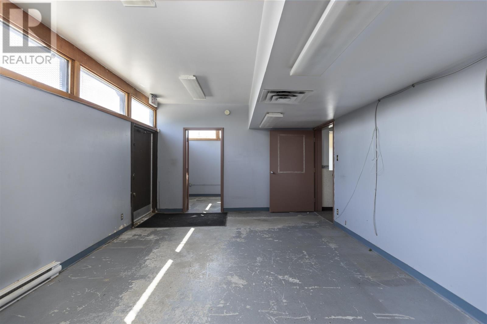 Photo 33 of 120 Huron St, Sault Ste Marie ON