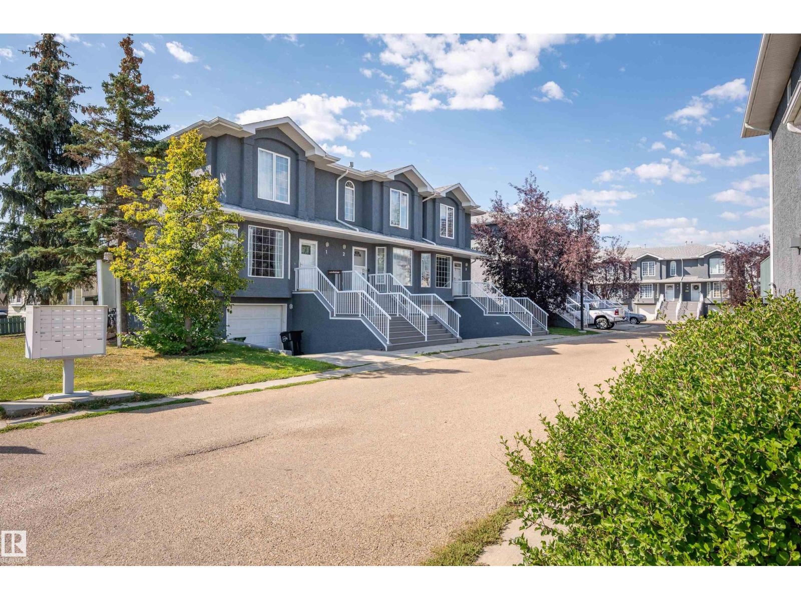 Photo 2 of 3 15128 22 St Nw, Edmonton AB