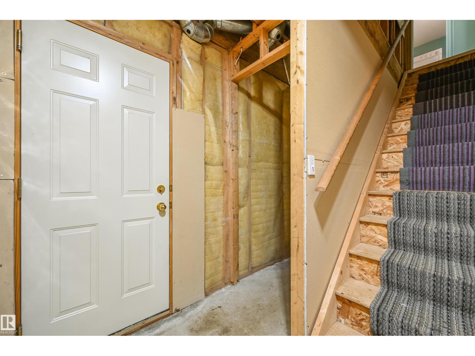Photo 29 of 3 15128 22 St Nw, Edmonton AB