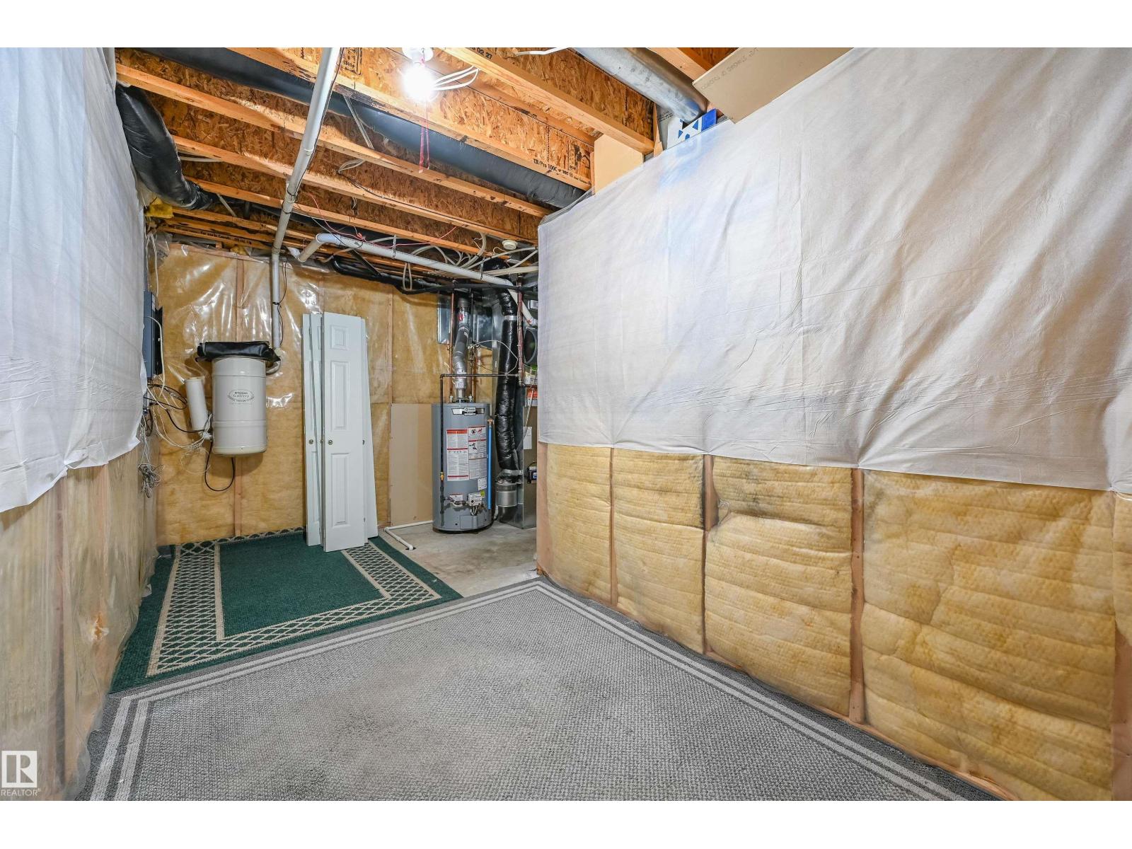 Photo 31 of 3 15128 22 St Nw, Edmonton AB