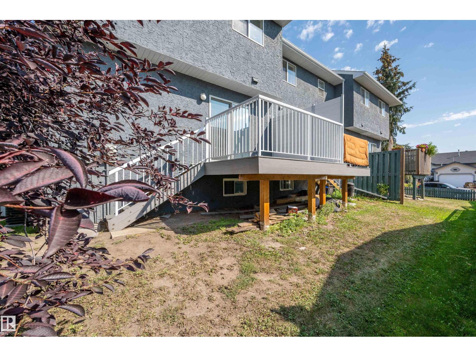 Photo 39 of 3 15128 22 St Nw, Edmonton AB
