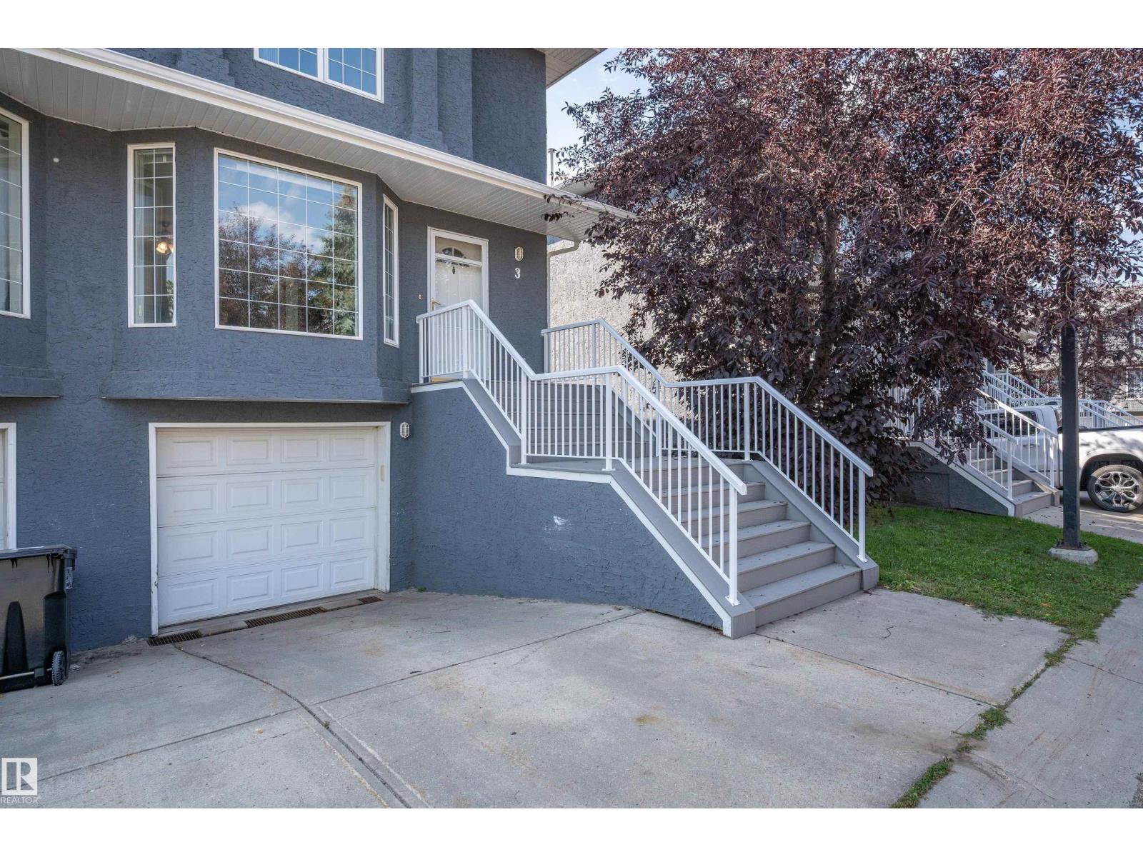 Photo 5 of 3 15128 22 St Nw, Edmonton AB