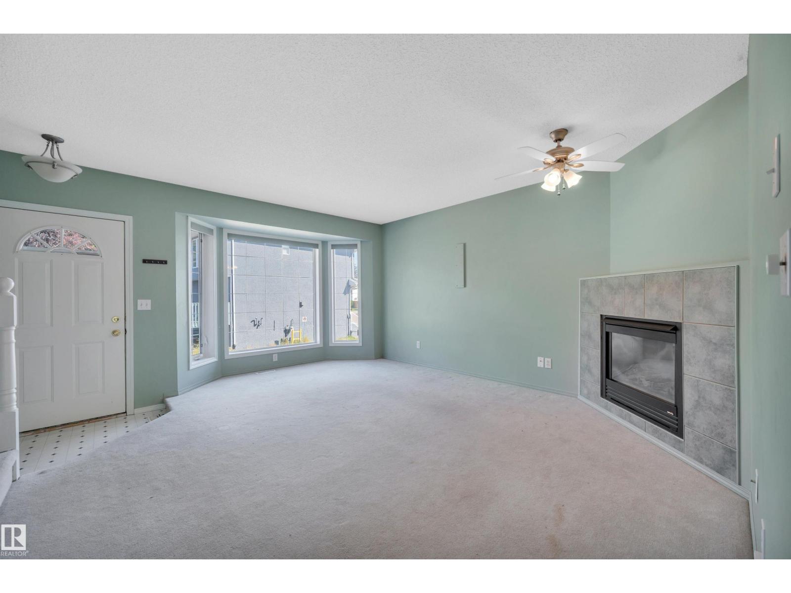 Photo 9 of 3 15128 22 St Nw, Edmonton AB