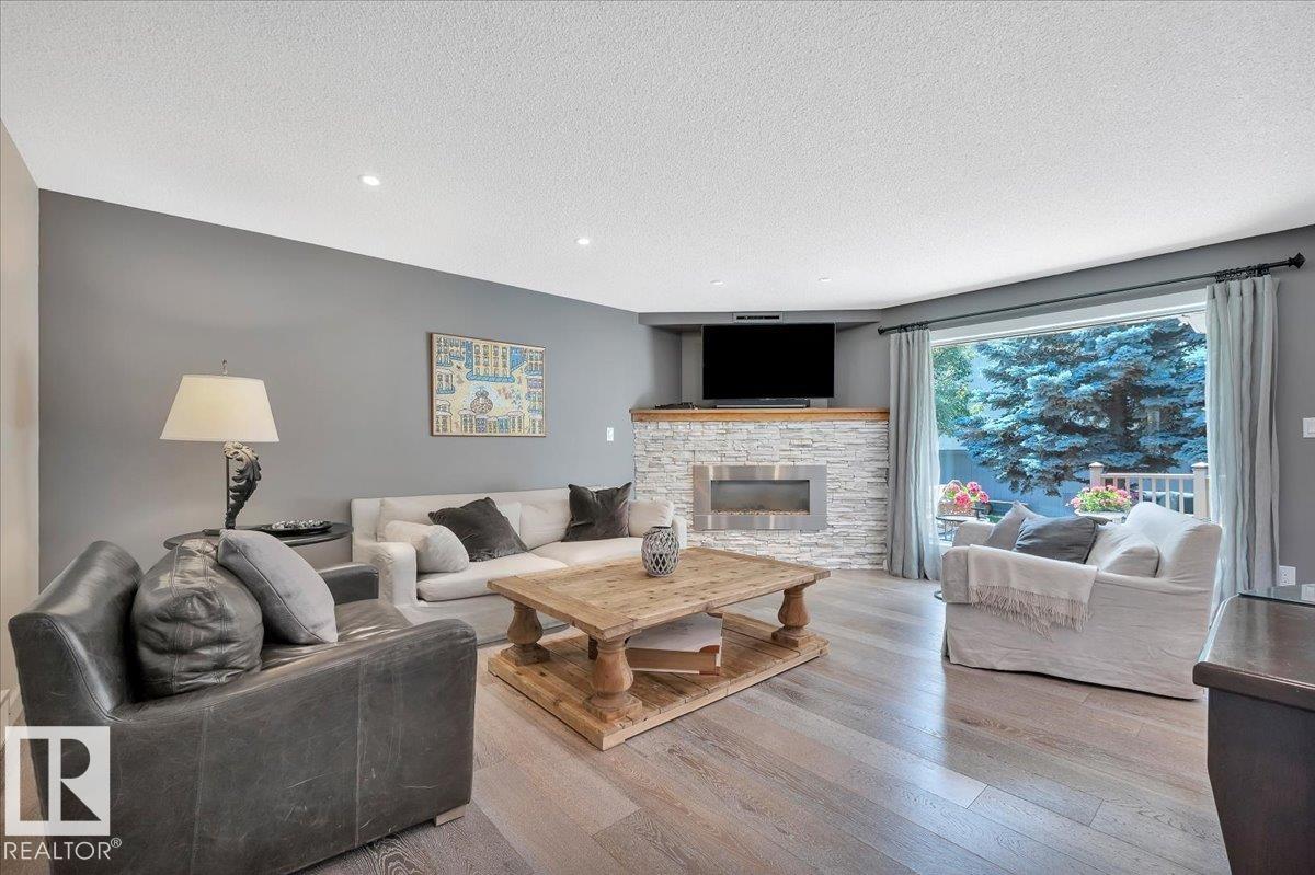 Photo 18 of 234 Omand Dr Nw, Edmonton AB