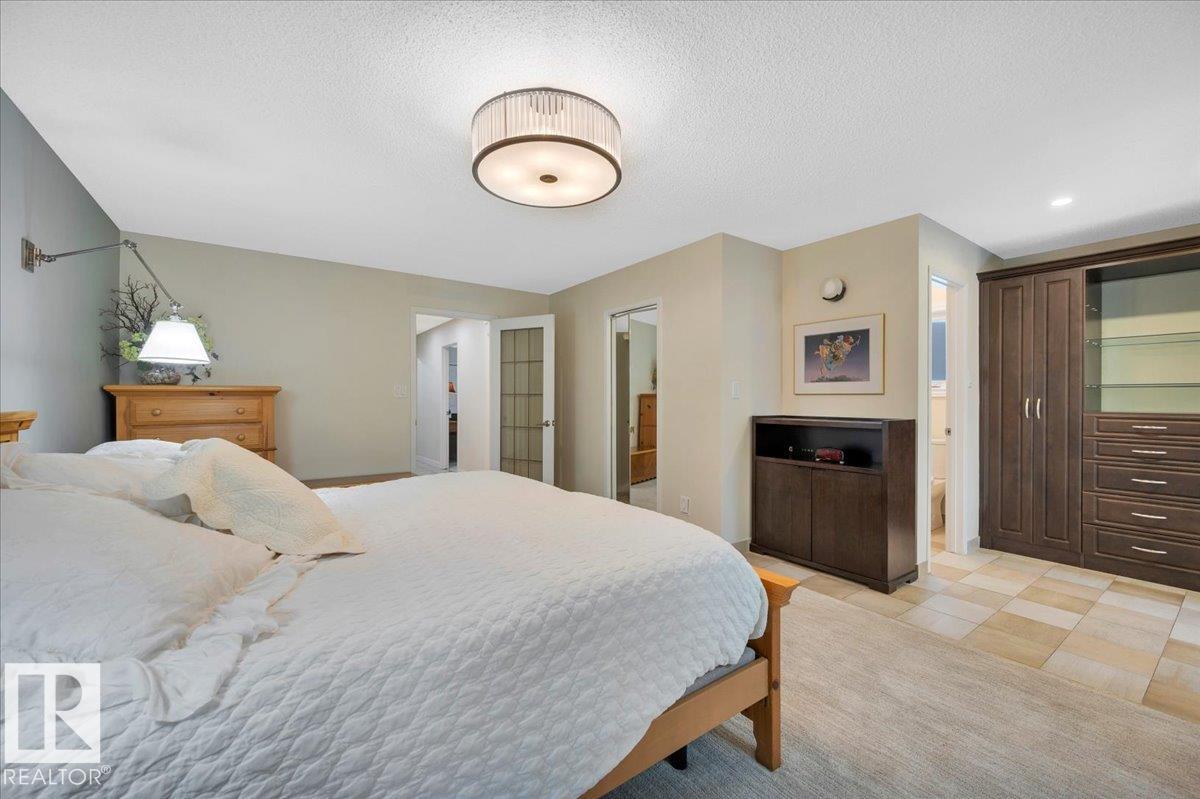 Photo 23 of 234 Omand Dr Nw, Edmonton AB