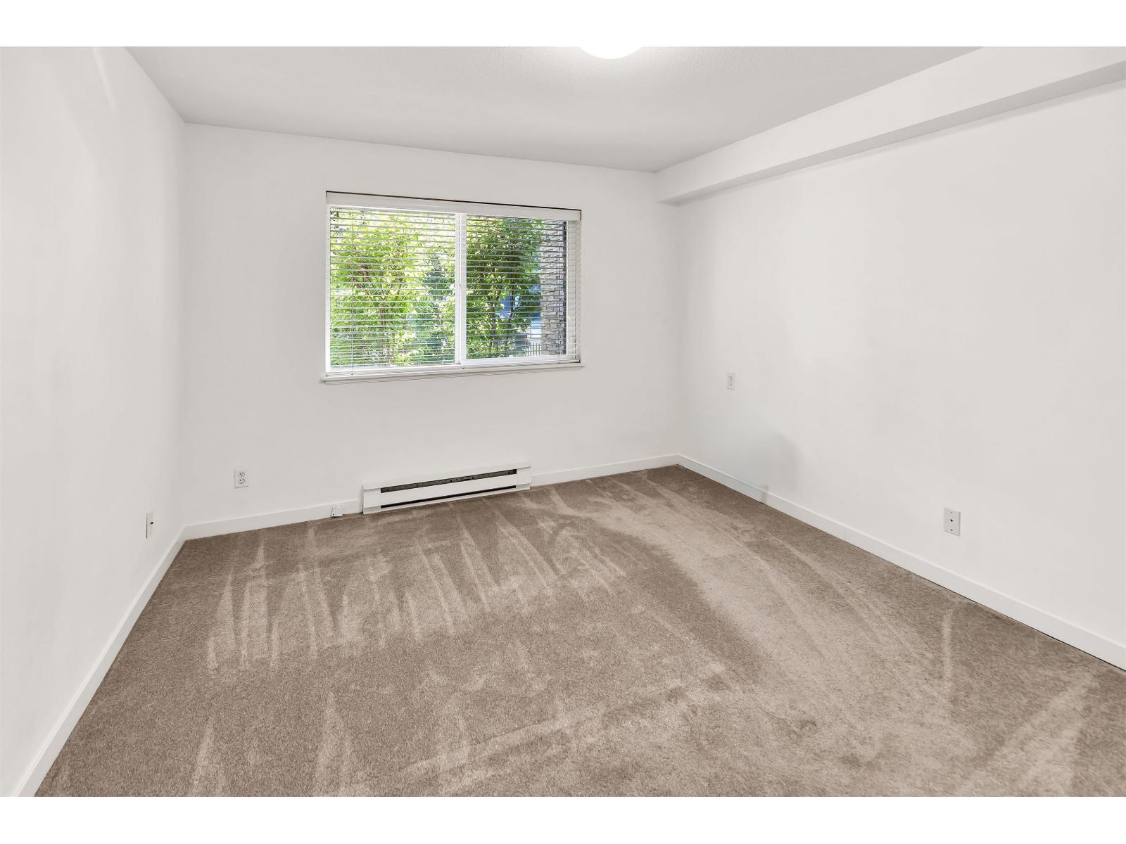 Photo 11 of 108 2038 Sandalwood Crescent, Abbotsford BC