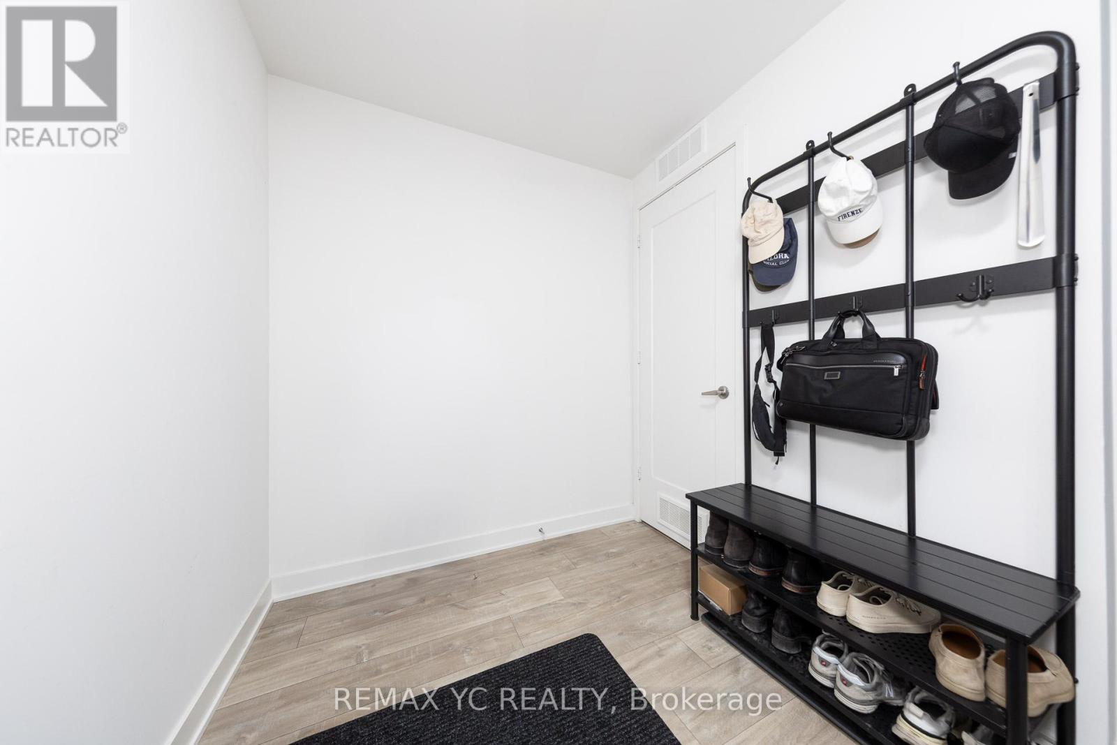 Photo 3 of 1464 135 Lower Sherbourne Street, Toronto ON